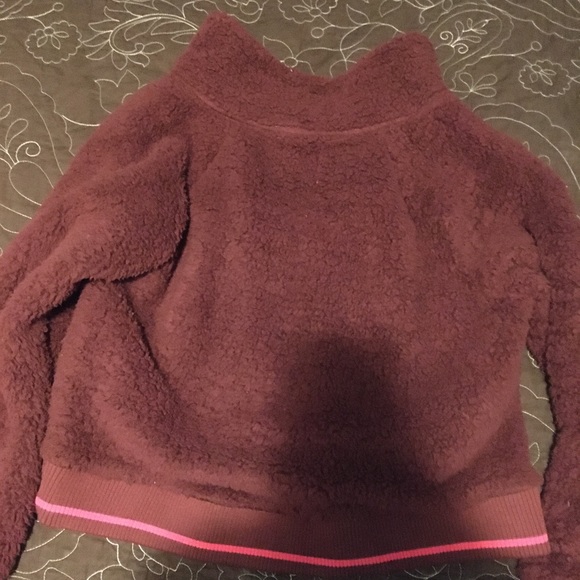 Champion Sherpa Crop Jacket - Picture 4 of 4